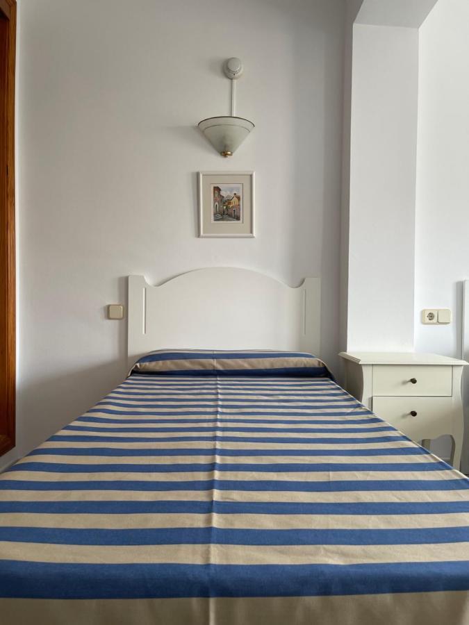 Hostal Can Gallu 칼라 라트자다 외부 사진