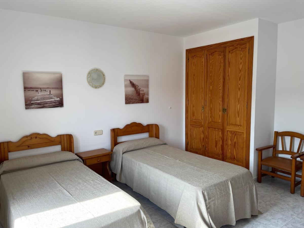 Hostal Can Gallu 칼라 라트자다 외부 사진