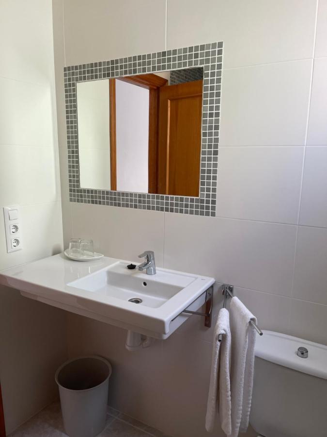 Hostal Can Gallu 칼라 라트자다 외부 사진